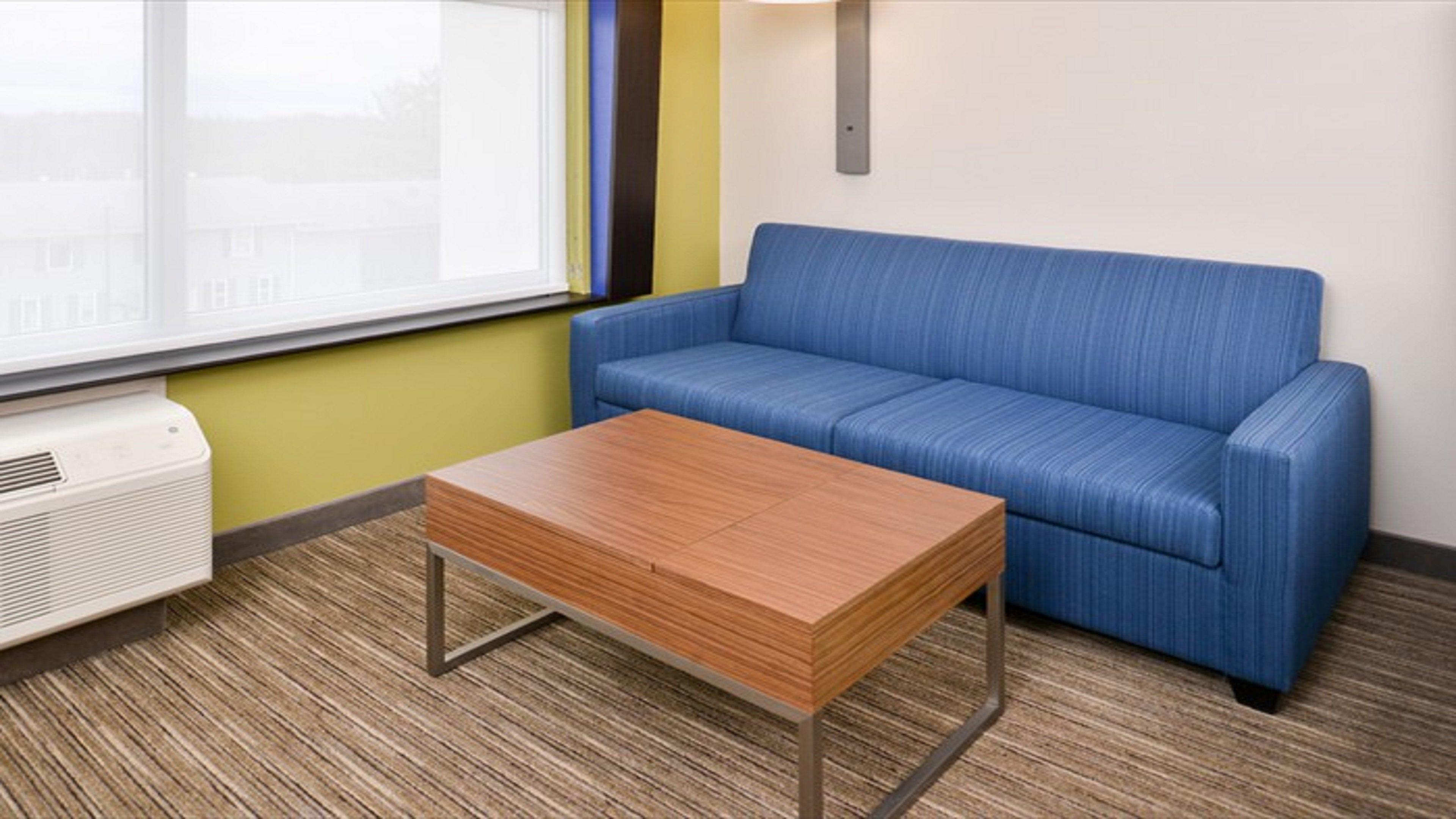 Holiday Inn Express & Suites - Parkersburg East By Ihg Экстерьер фото